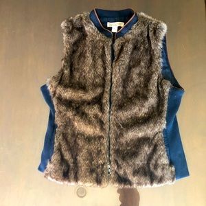 Vintage America Women’s US size Medium Missy vests